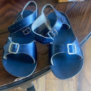 Sun-San Salteater Sandals, size 9, navy